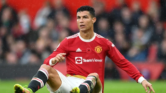 Cristiano Ronaldo, en el césped Cristiano Ronaldo, en el césped