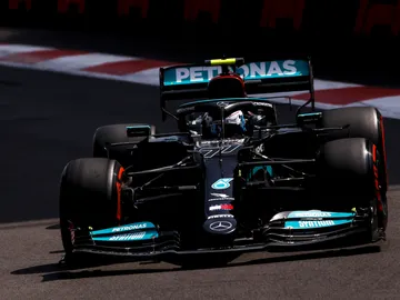 Valtteri Bottas arruina la fiesta de Red Bull Valtteri Bottas arruina la fiesta de Red Bull