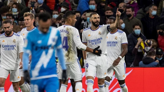 Benzema celebra un gol ante el Rayo Benzema celebra un gol ante el Rayo