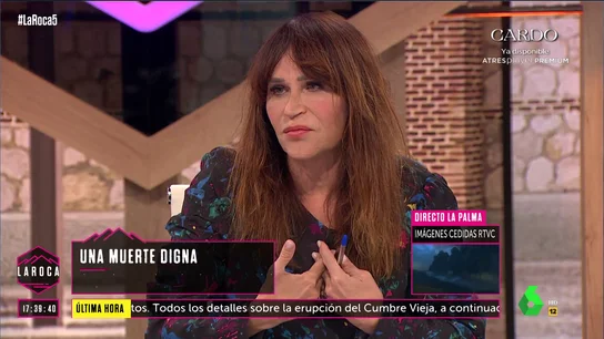 Antonia San Juan se sincera al hablar de la muerte de su padre: "Falleció revolcándose en una cama" Antonia San Juan se sincera al hablar de la muerte de su padre: "Falleció revolcándose en una cama"