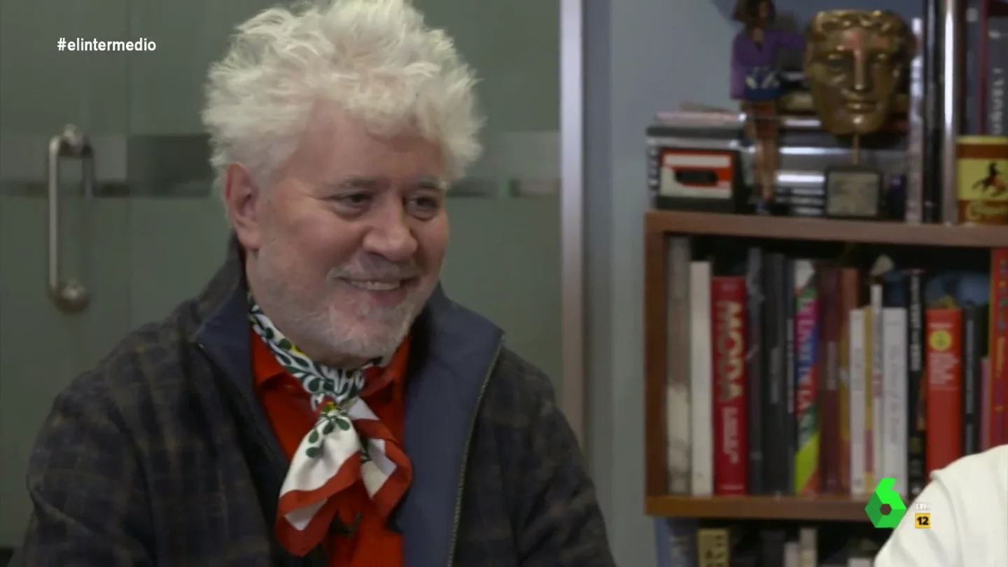 El mensaje feminista de Pedro Almodóvar a las mujeres: "Hay razones para la esperanza y van a pasar por vosotras" El mensaje feminista de Pedro Almodóvar a las mujeres: "Hay razones para la esperanza y van a pasar por vosotras"