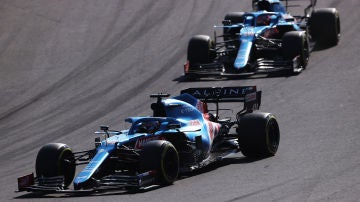 Fernando Alonso y Esteban Ocon