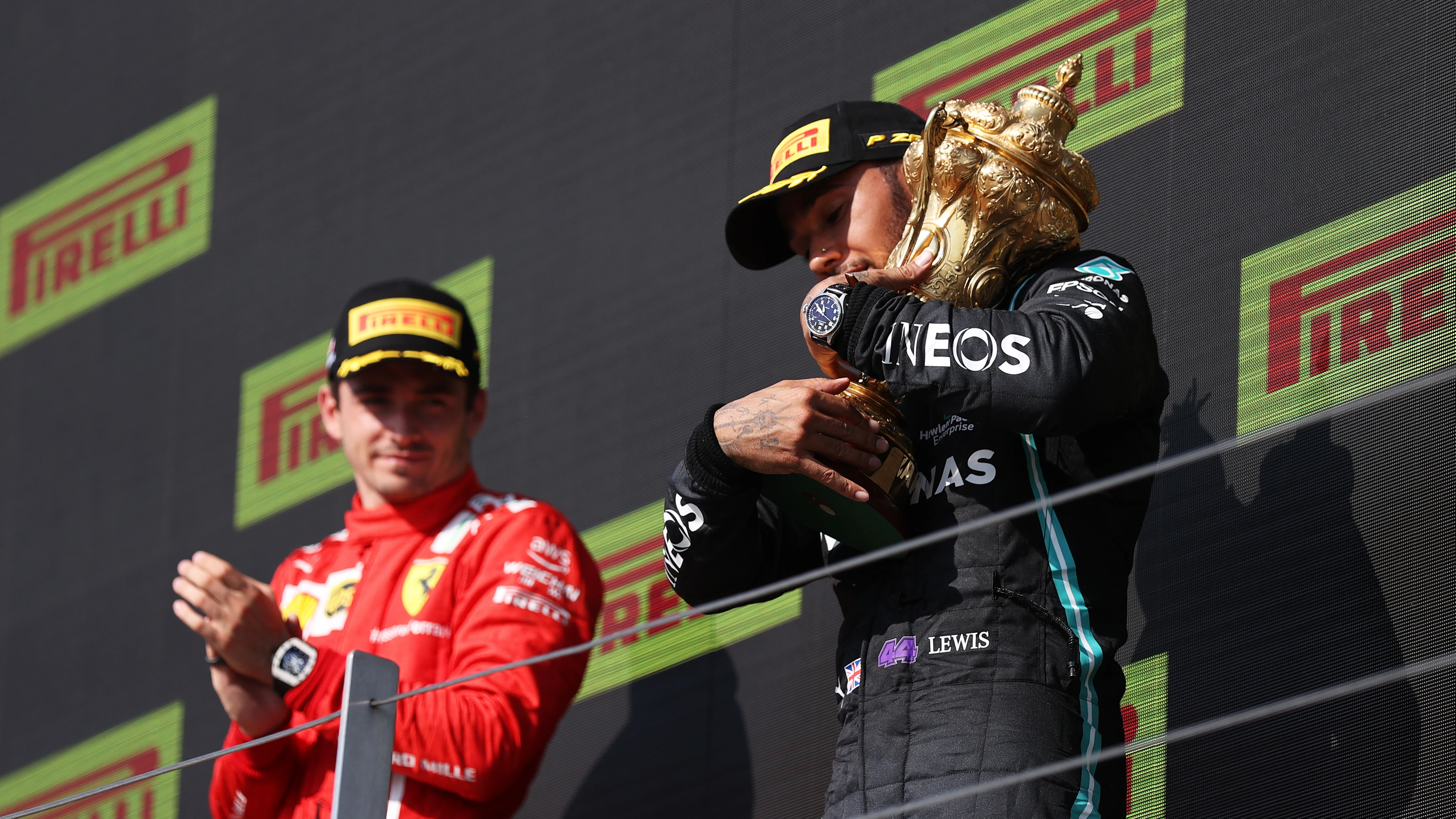 Charles Leclerc y Lewis Hamilton