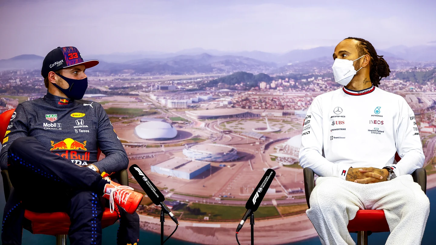 Max Verstappen y Lewis Hamilton Max Verstappen y Lewis Hamilton