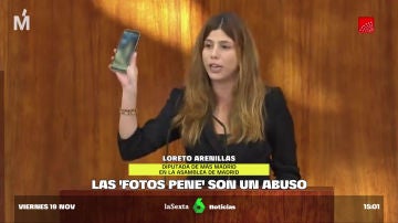 La diputada Lotero Arenillas muestra una foto de un pene no deseada