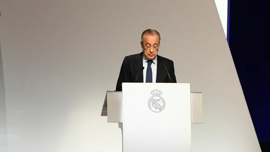 Florentino Pérez, en la Asamblea de socios compromisarios Florentino Pérez, en la Asamblea de socios compromisarios