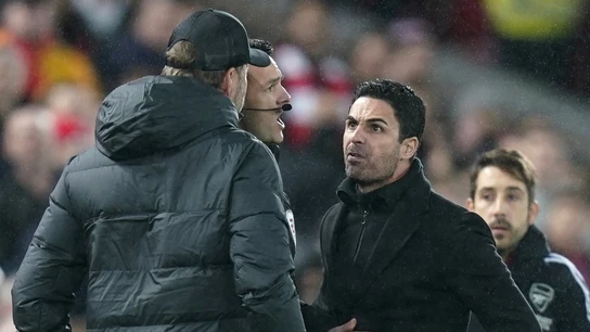 Arteta se encara con Klopp Arteta se encara con Klopp