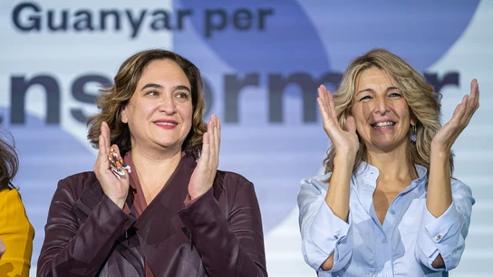 Ada Colau y Yolanda Díaz en la Assemblea Nacional de los comuns Ada Colau y Yolanda Díaz en la Assemblea Nacional de los comuns