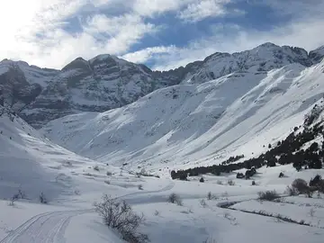 Destinos clásicos para los amantes de la nieve (sin salir de España) Destinos clásicos para los amantes de la nieve (sin salir de España)