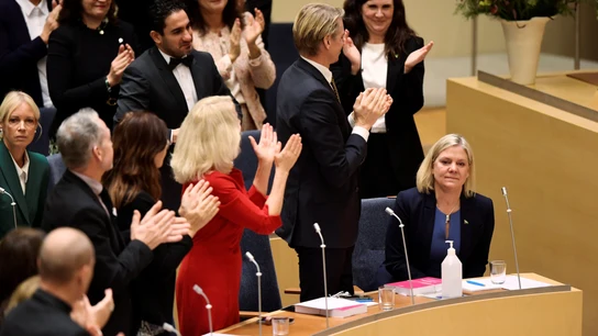 La primera ministra sueca dimite siete horas y media después de ser investida La primera ministra sueca dimite siete horas y media después de ser investida