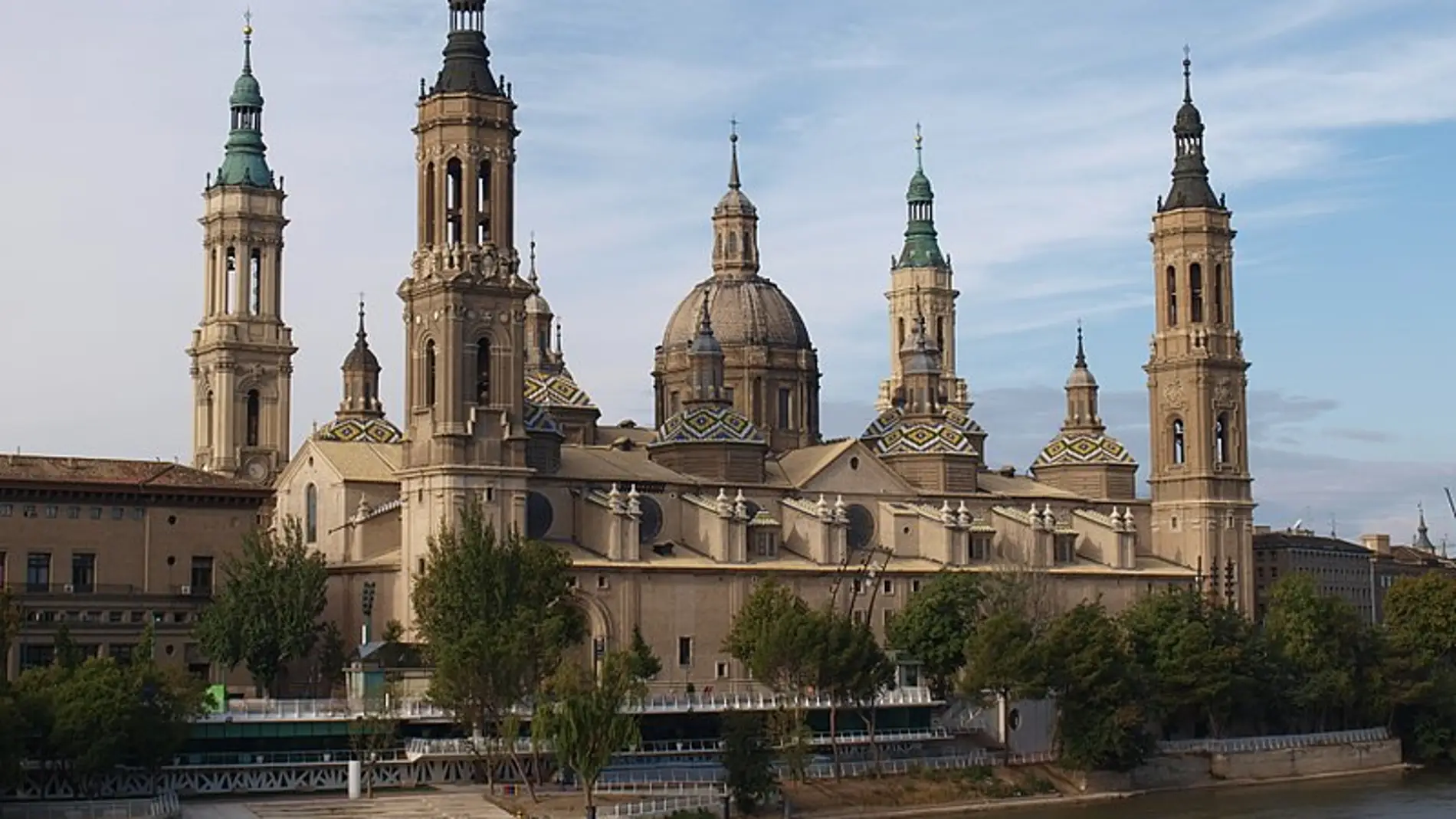 Basílica del Pilar de Zaragoza: 6 curiosidades que probablemente desconocías