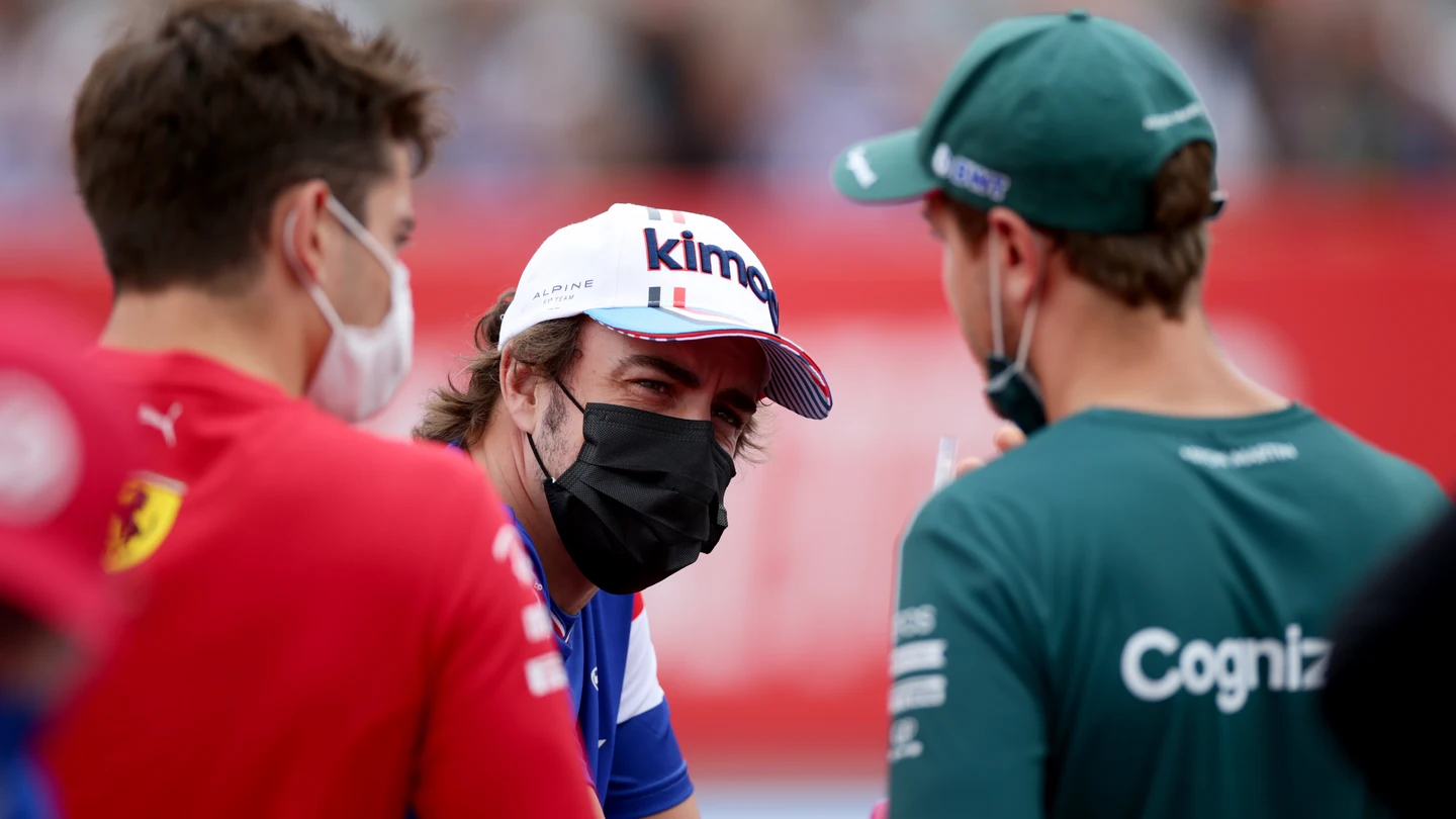 Leclerc, Alonso y Vettel Leclerc, Alonso y Vettel