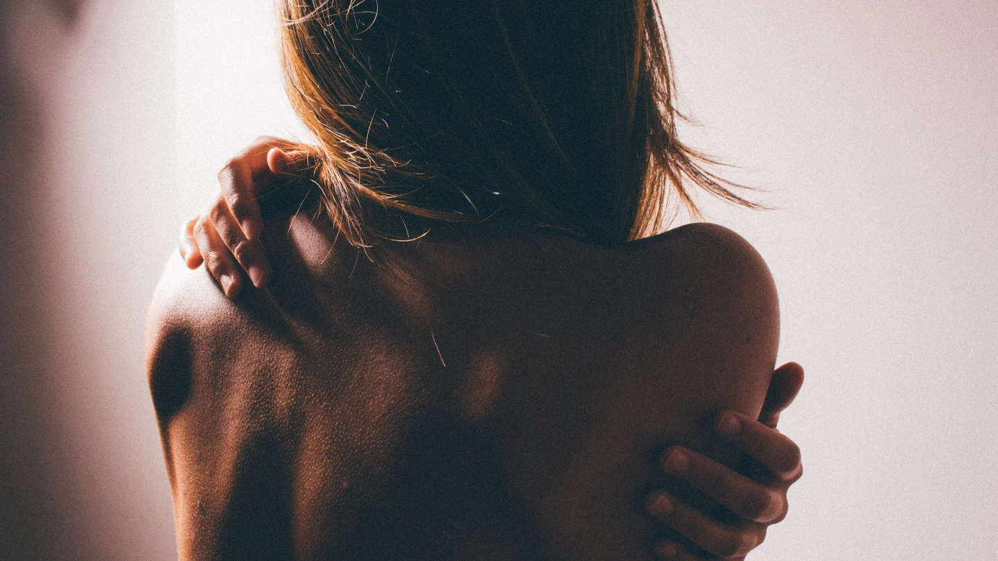 Vivir con dermatitis atópica severa: "El picor es tan grande que me hago heridas en la piel de tanto rascarme" Vivir con dermatitis atópica severa: "El picor es tan grande que me hago heridas en la piel de tanto rascarme"
