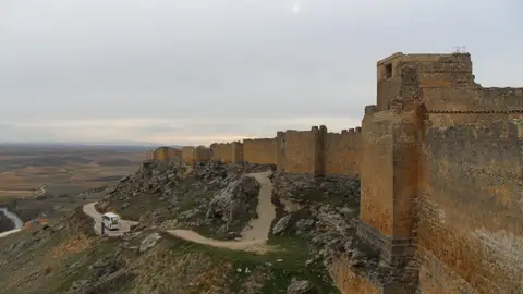 Castillo de Gormaz Castillo de Gormaz