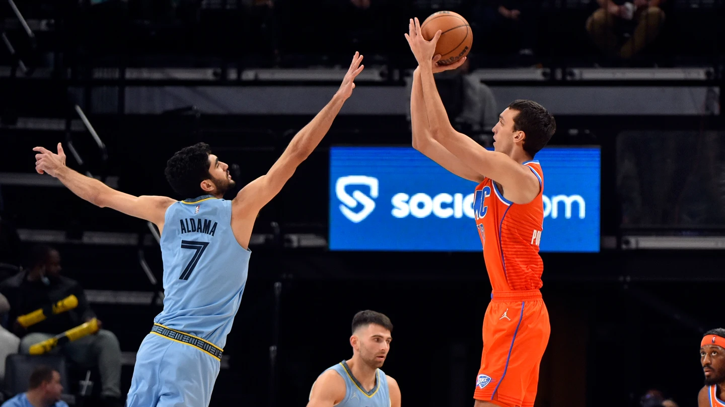 Santi Aldama, durante el partido entre Memphis y Oklahoma Santi Aldama, durante el partido entre Memphis y Oklahoma