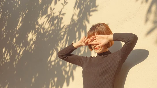 ¿Cuánto sol tenemos que tomar al día para conseguir la vitamina D que necesitamos? ¿Cuánto sol tenemos que tomar al día para conseguir la vitamina D que necesitamos?