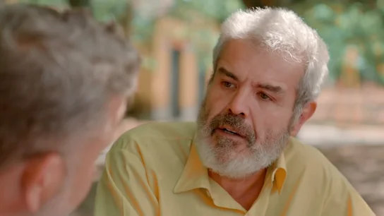 El emotivo recuerdo de Lorenzo Caprile a sus seres queridos que fallecieron: "Hay que saber morir" El emotivo recuerdo de Lorenzo Caprile a sus seres queridos que fallecieron: "Hay que saber morir"