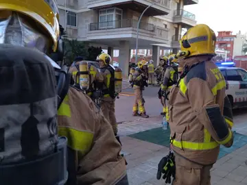 Muere una pareja de ancianos en el incendio de un edificio de Vilassar de Mar (Barcelona)