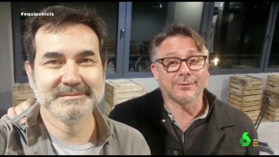 Dueños de una tienda de bicis de Madrid Dueños de una tienda de bicis de Madrid