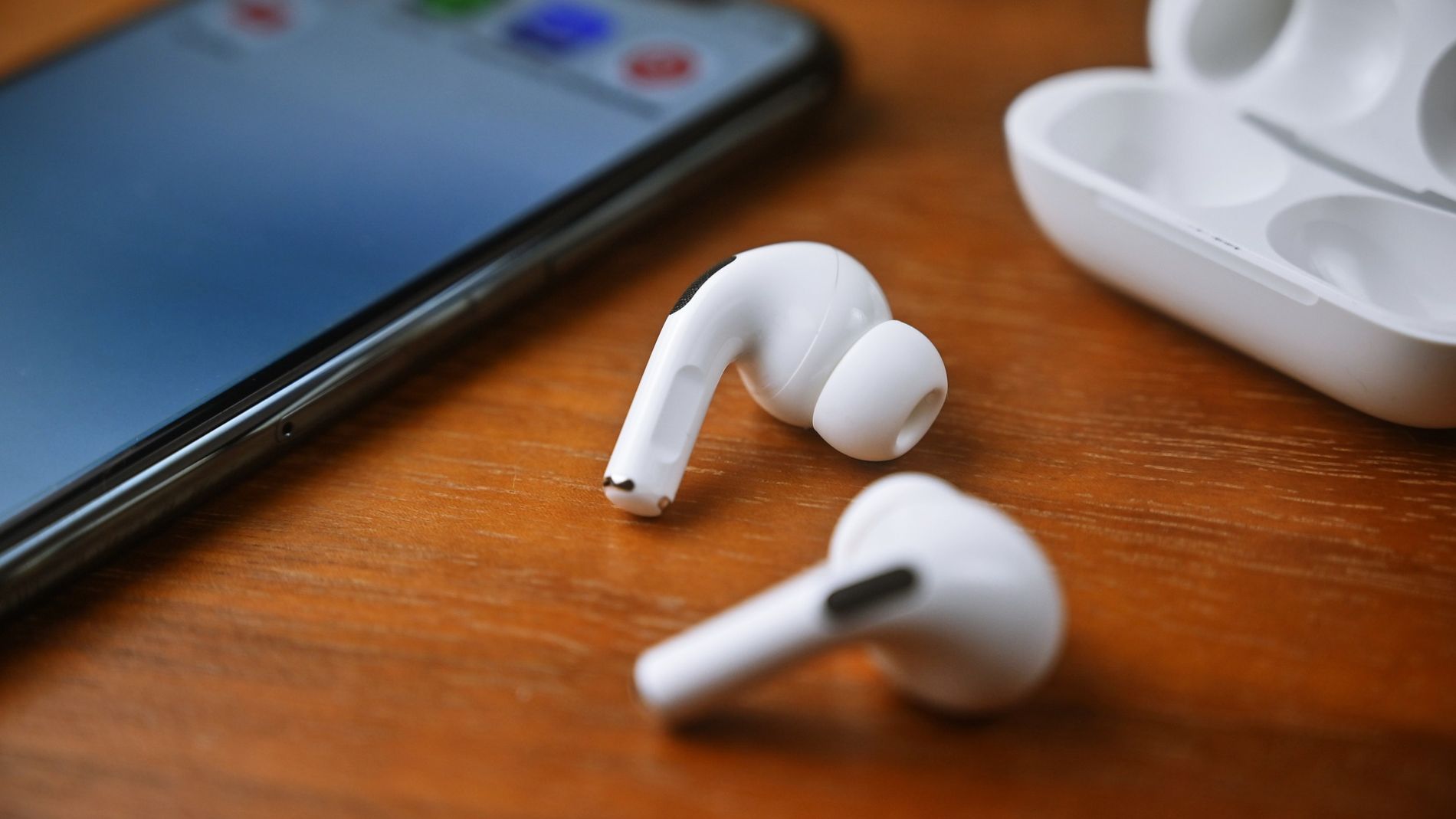 Se pueden usar los online airpods pro en android