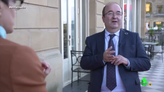 La cómica reflexión de Miquel Iceta: "Mido 1,63, tengo un poco de sobrepeso y me han hecho ministro de Deporte, ¡lo tengo todo!" La cómica reflexión de Miquel Iceta: "Mido 1,63, tengo un poco de sobrepeso y me han hecho ministro de Deporte, ¡lo tengo todo!"