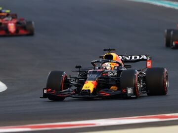 Max Verstappen sigue siendo campeón a pesar de las reclamaciones de Mercedes