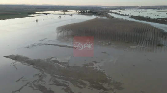 Las impactantes imágenes desde el aire de la crecida del río Ebro en Tudela y Novillas Las impactantes imágenes desde el aire de la crecida del río Ebro en Tudela y Novillas