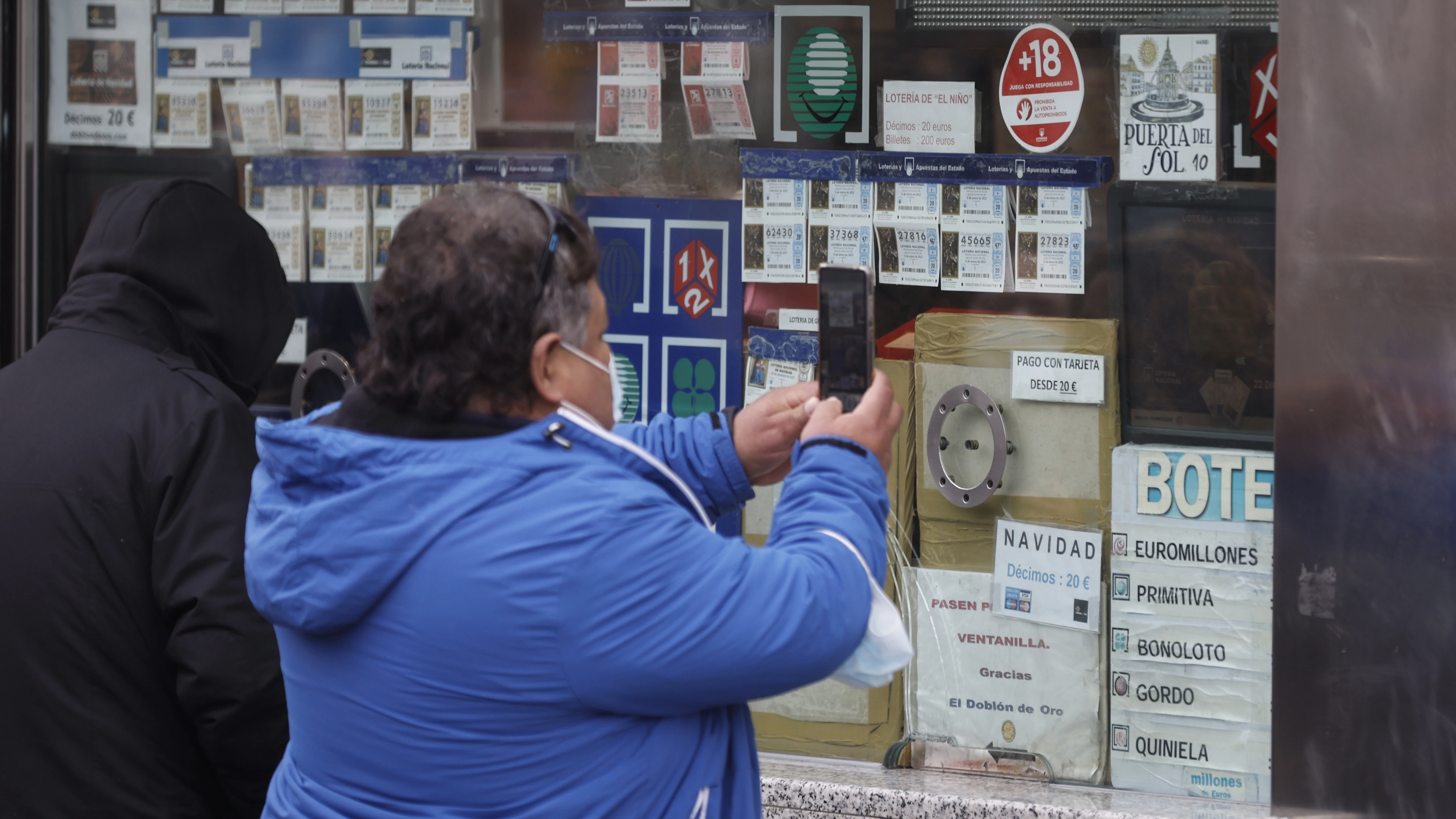 El curioso motivo por el que el número 06174 de la Lotería de Navidad se está agotando