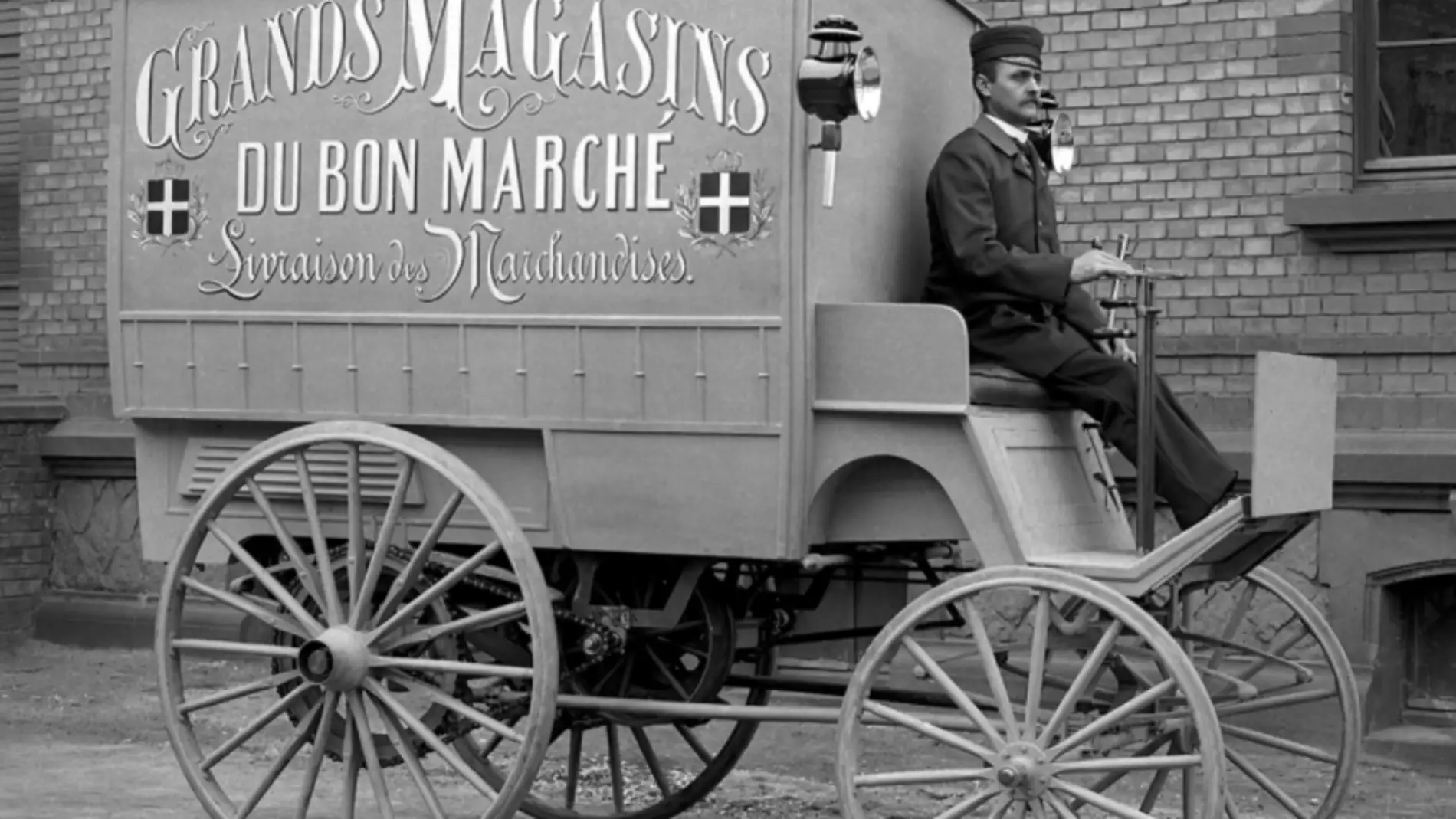 125 años de historia de furgonetas: el vehículo de reparto Benz de 1896