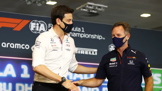 Toto Wolff y Christian Horner Toto Wolff y Christian Horner