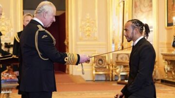 El Príncipe Carlos y Lewis Hamilton