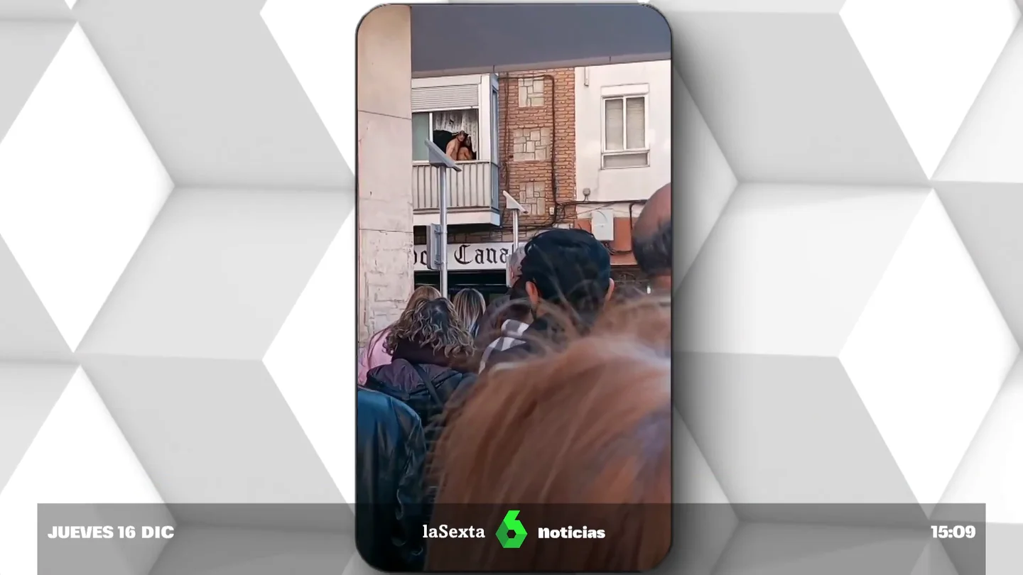 Un hombre retiene a una mujer con un cuchillo en Alcalá de Henares Un hombre retiene a una mujer con un cuchillo en Alcalá de Henares