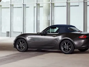 Mazda MX-5 2022: no es igual que el modelo anterior, es aún mejor Mazda MX-5 2022: no es igual que el modelo anterior, es aún mejor
