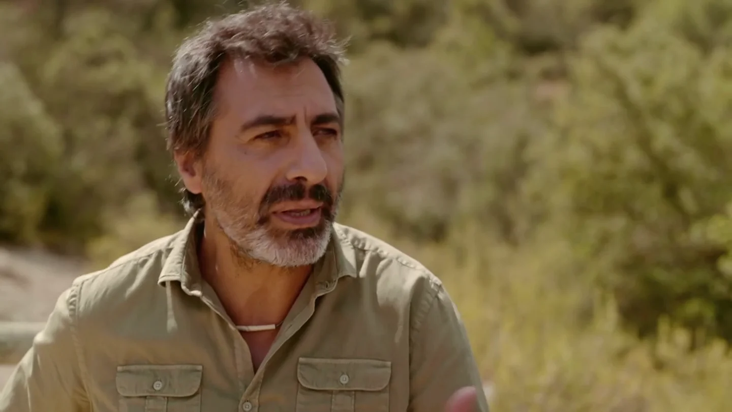 Juan del Val explica cómo el psicólogo consiguió sacarle de una adolescencia dolorosa: "No estaba bien" Juan del Val explica cómo el psicólogo consiguió sacarle de una adolescencia dolorosa: "No estaba bien"