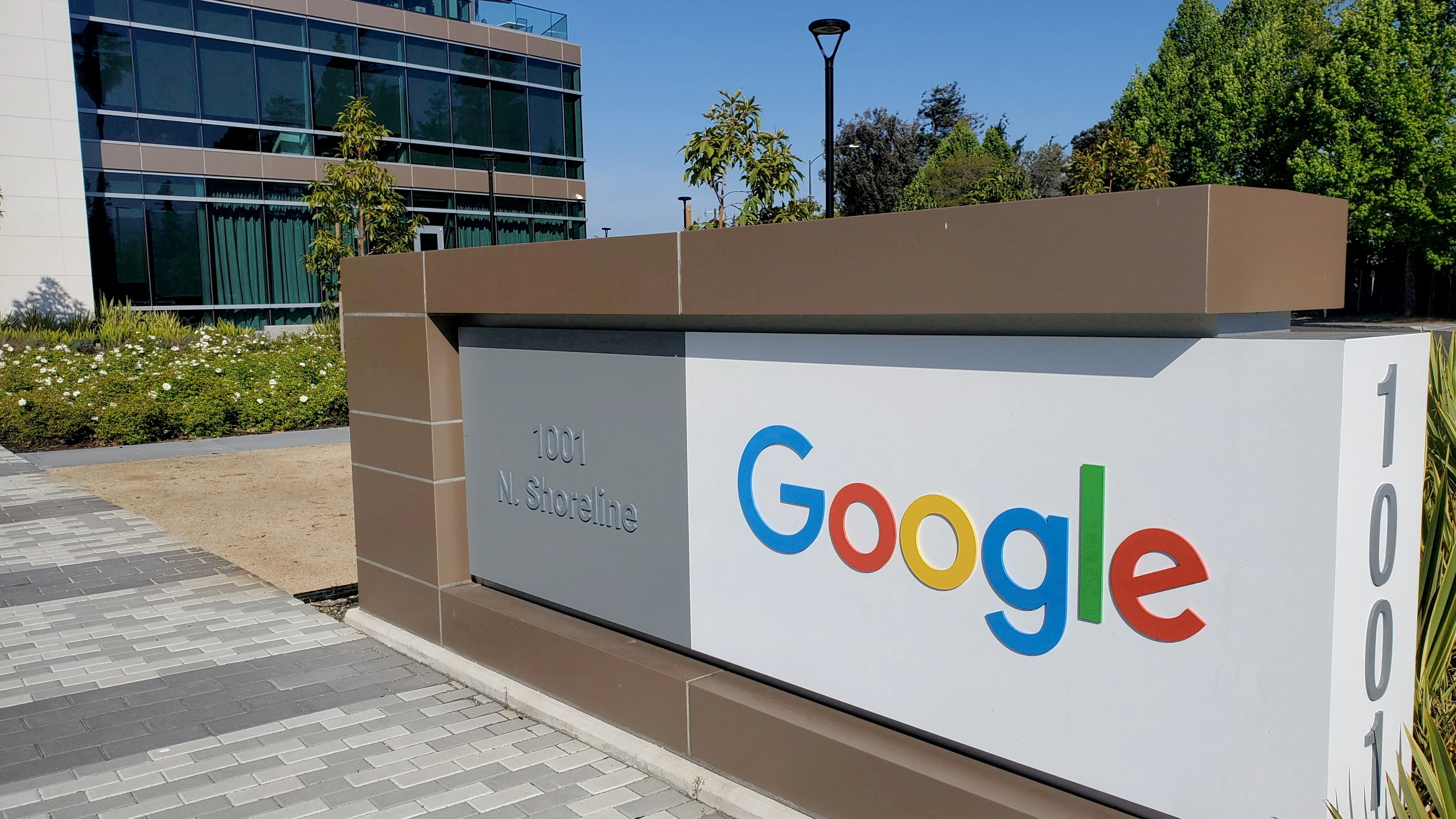 Exterior de la sede de Google en Mountain View, California (EEUU)