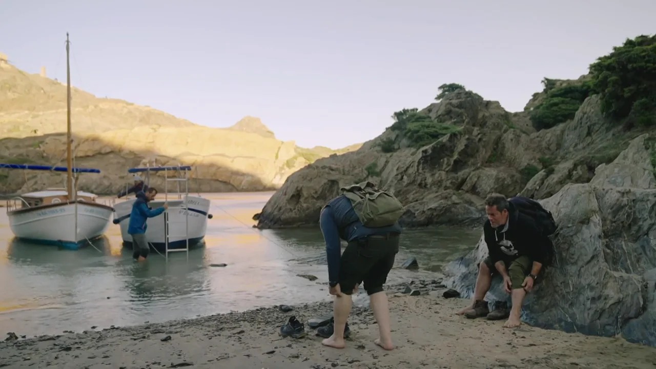 Alberto Chicote y Jorge Sanz se suben a un barco en el Cabo de Creus: "¿Has visto qué moreno aspirina tengo?"