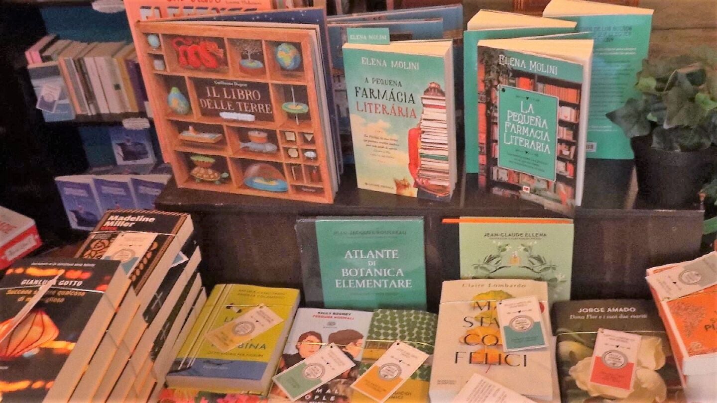 La pequeña farmacia literaria La pequeña farmacia literaria