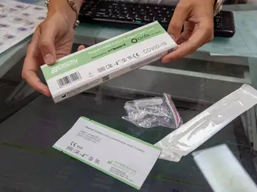 Imagen de archivo de test rápidos de venta en farmacias. 