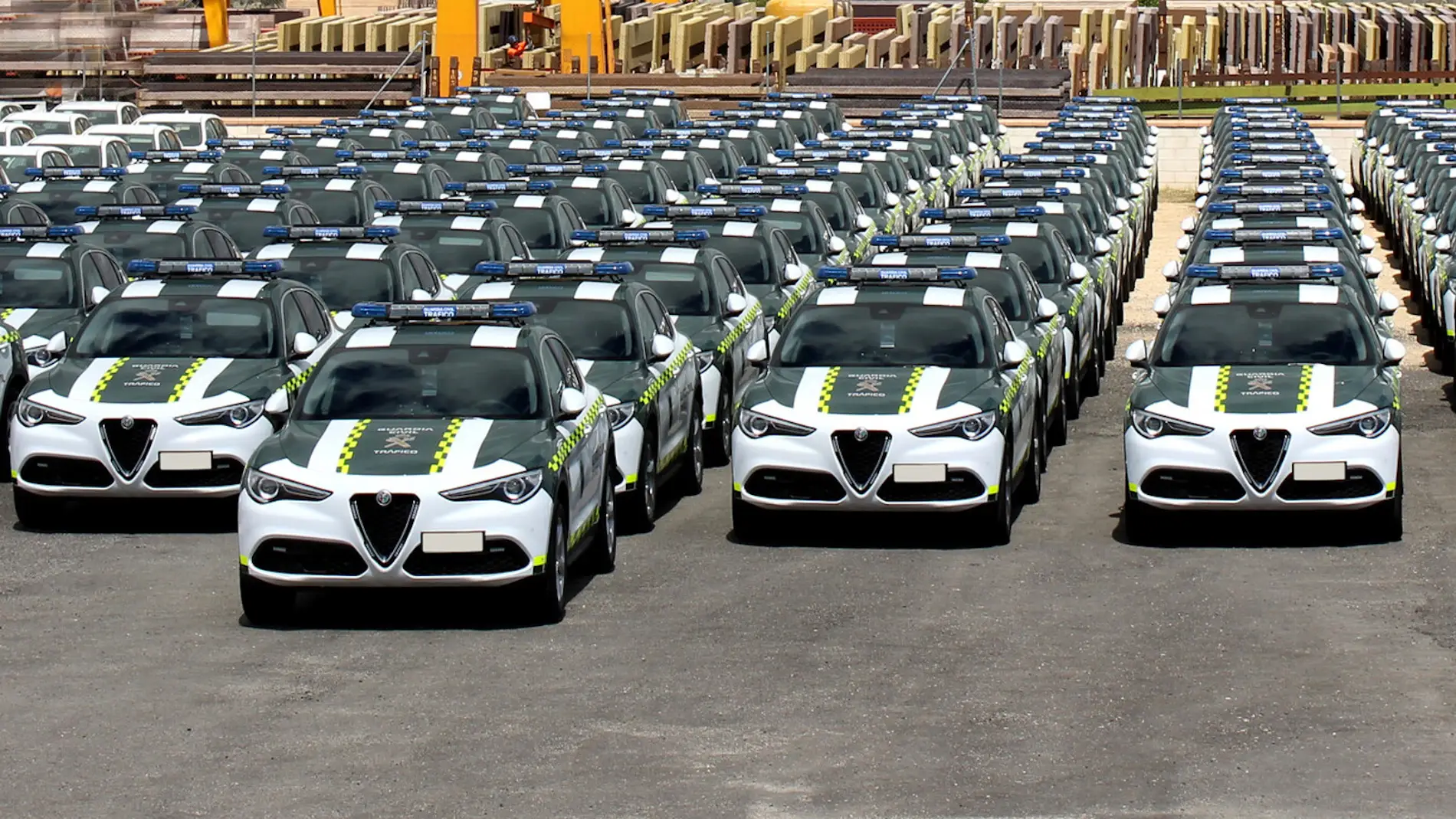 La Guardia Civil apuesta por lo italiano tras añadir más de 300 Alfa Romeo Stelvio a sus filas