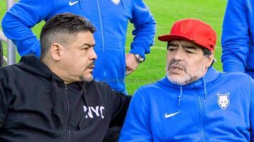 Hugo y Diedo Armando Maradona