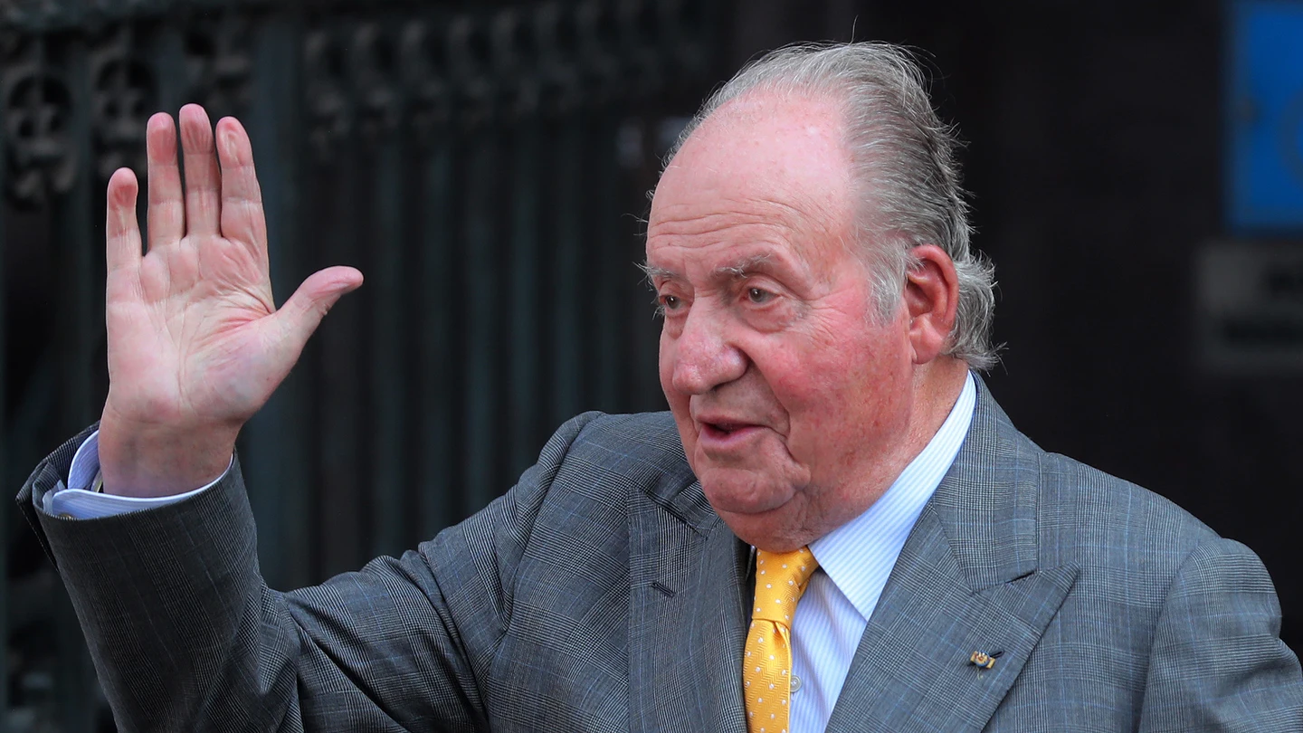 La Fiscalía prorroga todas las líneas de la investigación del patrimonio de Juan Carlos I La Fiscalía prorroga todas las líneas de la investigación del patrimonio de Juan Carlos I