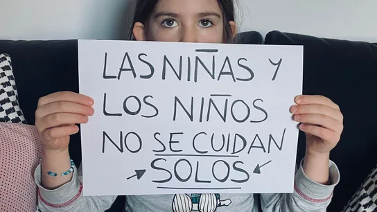 “Los niños no se cuidan solos": las familias exigen al gobierno medidas de conciliación “Los niños no se cuidan solos": las familias exigen al gobierno medidas de conciliación