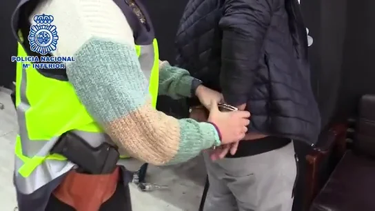 37 detenidos por explotar sexualmente a diez menores tuteladas en Madrid 37 detenidos por explotar sexualmente a diez menores tuteladas en Madrid