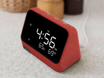 Lenovo lanza una nueva versión de su Smart Clock, ahora con Alexa