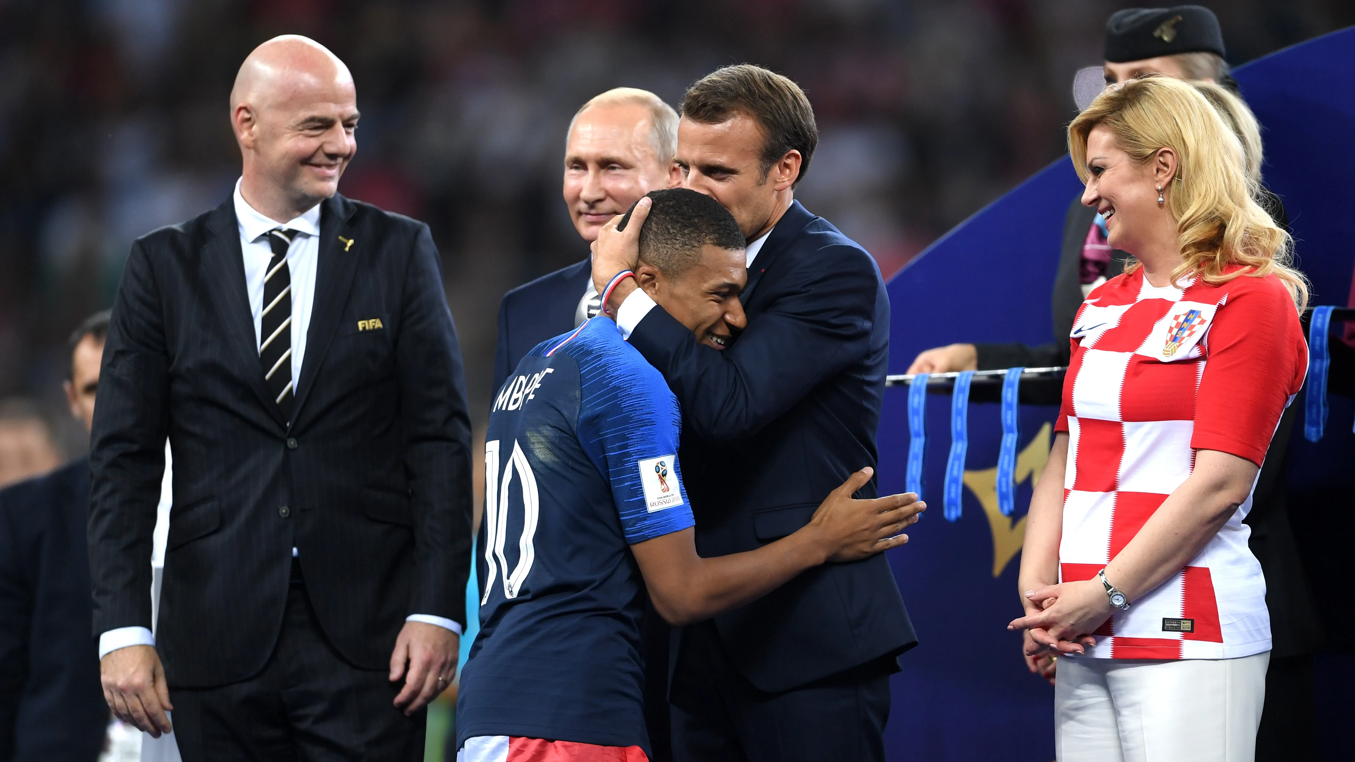 Macron y Mbappé en el Mundial de Rusia