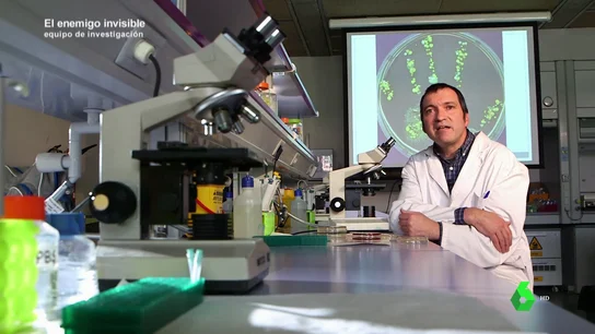 Víctor Jiménez, microbiólogo Víctor Jiménez, microbiólogo