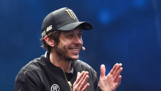Valentino Rossi vuelve a los circuitos: correrá el GT World Challenge Europe Pilotará un Audi R8 LMS tras 26 años en MotoGP