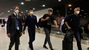 Novak Djokovic, en el aeropuerto de Melbourne