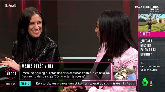 María Peláe y Nía se arracan a canar en el plató de La Roca y desvelan las canciones 'horteras' que les apasionan María Peláe y Nía se arracan a canar en el plató de La Roca y desvelan las canciones 'horteras' que les apasionan