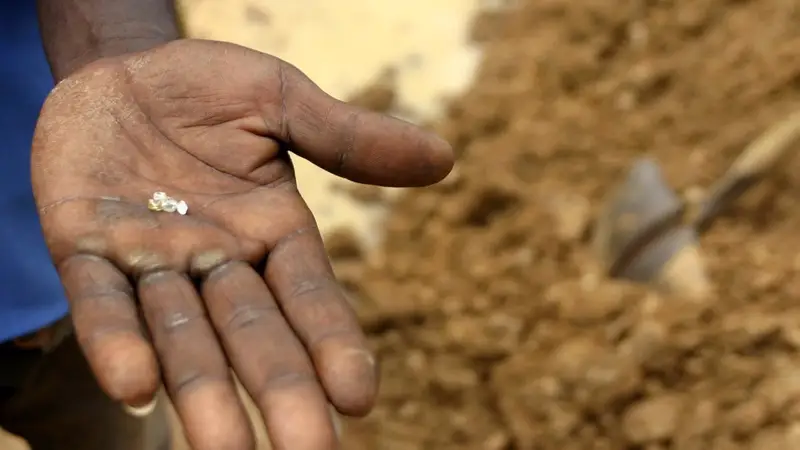 Extracción de diamantes en Sierra Leona